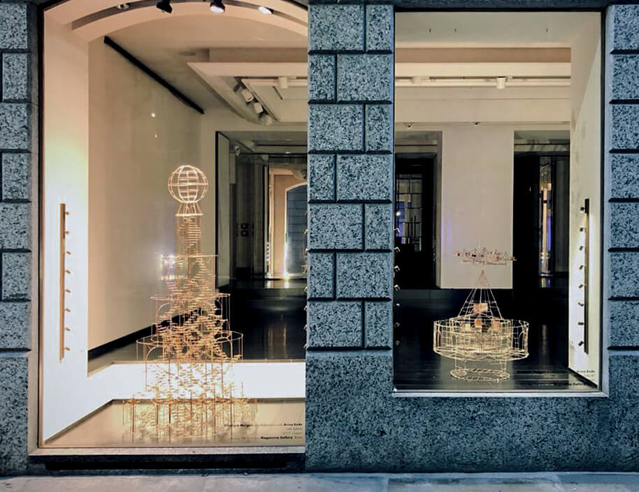 Exhibition view, Viavài